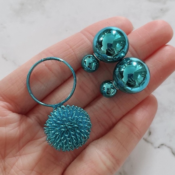 Jewelry - Brand New Two Way Style Ball Stud Earrings & Dangle Adjustable Ring Set